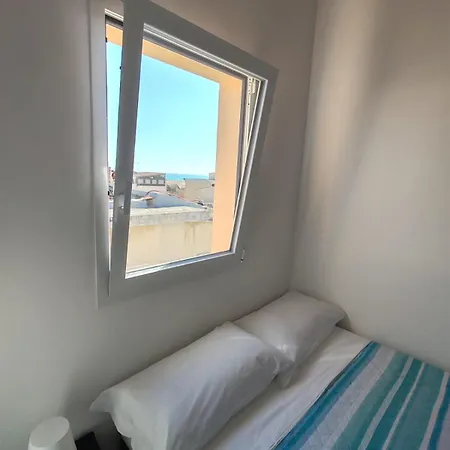 Almarea Apartment